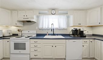 1510 Gringo Rd, Aliquippa, PA 15001