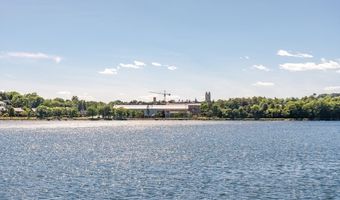 145 Englewood Ave 33, Boston, MA 02135