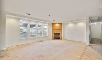 202 Tom Lackey Ln, Alpine, TX 79830