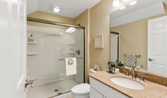 11 Swan Ln, Andover, MA 01810