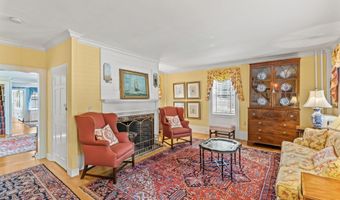 4259 Main St, Barnstable, MA 02630