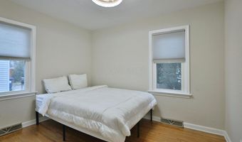 124 N Gould Rd, Columbus, OH 43209