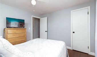 322 Garden City Dr, Cranston, RI 02920