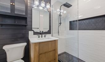 807 Hillcrest Dr, Ashland, OH 44805