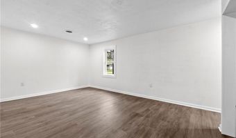 1254 N Church St, Austin, IN 47102