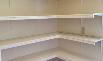 627 W 63RD St, Anniston, AL 36206