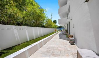 9400 W Bay Harbor Dr 101, Bay Harbor Islands, FL 33154