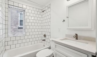 451 GREEN Ln, Philadelphia, PA 19128