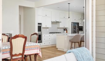 144 COWBIRD St, Lake Frederick, VA 22630