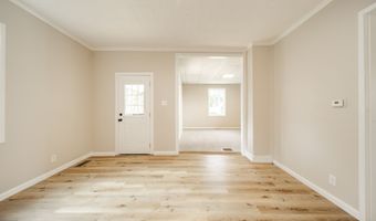 814 W 5th St, Anderson, IN 46016