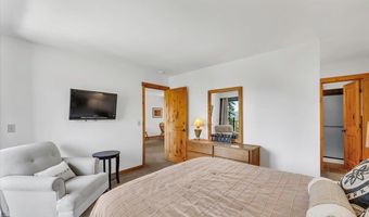 2090 Chalet Rd 9, Alpine Meadows, CA 96146
