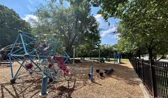 1034 Charles Ave, Charlotte, NC 28205
