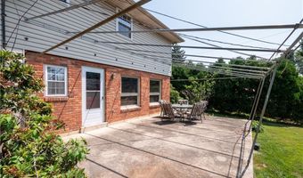 3572 Catherine Ave, Allentown, PA 18103