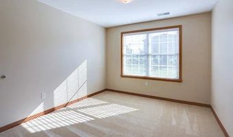 3020 Deer Lakes Dr, Amherst, NY 14228