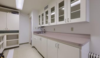 101 S 7TH St, Akron, PA 17501