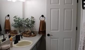 3255 Burning Tree Ln, Arcadia, MI 48412
