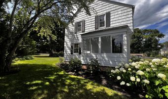 66 Howard St, Bangor, ME 04401