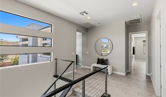 1 Garden Shadow Ln, Las Vegas, NV 89135