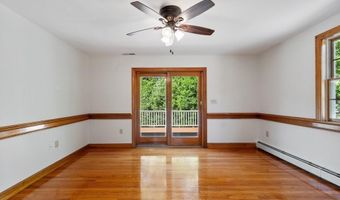 4 Battcock Rd, Billerica, MA 01821