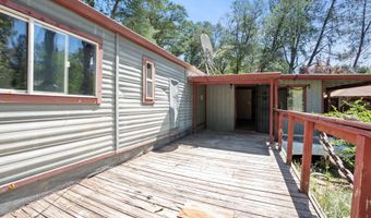 17711 Fuzzy Ln, Anderson, CA 96007