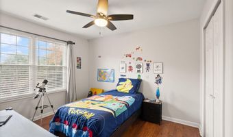 43273 CLEARNIGHT Ter, Ashburn, VA 20147