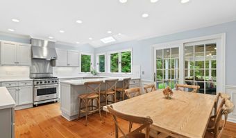 28 Royle Rd, Darien, CT 06820
