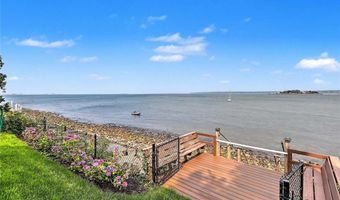 41 Buena Vista Dr, North Kingstown, RI 02852