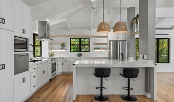 124 Waaula Pl, Kihei, HI 96753