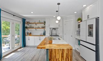 508 Wall Ave, Des Moines, IA 50315