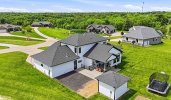 2985 127Th Dr, Amana, IA 52203