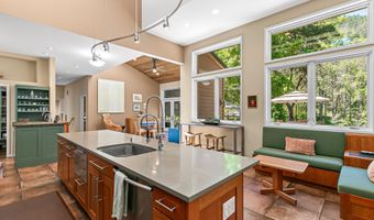 13587 Highway 238, Applegate, OR 97530
