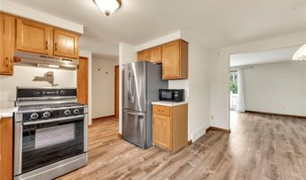 571 Burroughs Dr, Amherst, NY 14226