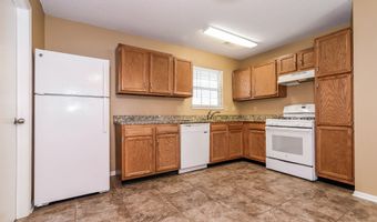 7467 Grandview Dr, Avon, IN 46123