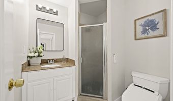 811 W San Marino Ave, Alhambra, CA 91801