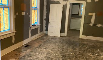 207 E Broadway St, Alexandria, IN 46001