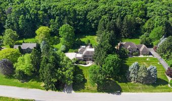 3949 S Michael Rd, Ann Arbor, MI 48103