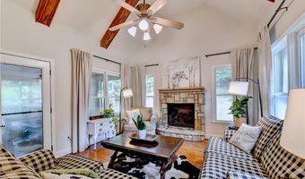 1349 Woodtrace Ln, Auburn, GA 30011