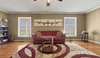 220 4th St SE, Aliceville, AL 35442