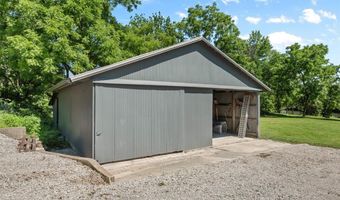 7572 Best Ln, Alhambra, IL 62001