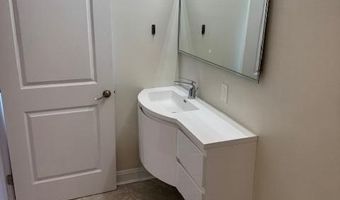 3013 W OXFORD St 2, Philadelphia, PA 19121