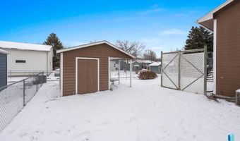116 W Birchwood Dr, Brandon, SD 57005