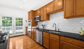 2642 FOREMAST Aly, Annapolis, MD 21401