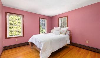 604 W Reach Dr, Jamestown, RI 02835