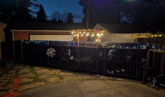 619 Oak St, Santa Rosa, CA 95404