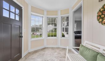 74 Benz St, Ansonia, CT 06401