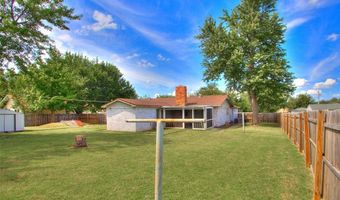 1621 Park Ave, Chickasha, OK 73018