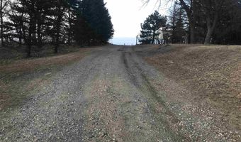 18546 140th St, Akron, IA 51001