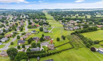 1017 Brighton Dr, Alcoa, TN 37701