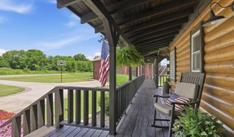 631 W N 10th St, Baxter Springs, KS 66713