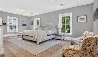 55 Academy St, Arlington, MA 02476